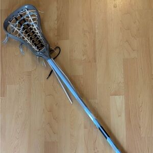 Grey, blue and White Lacrosse Stick for girls tweens 9-12 pristine